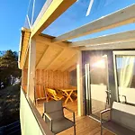 펜션 Skylight By Interhome 임스트
