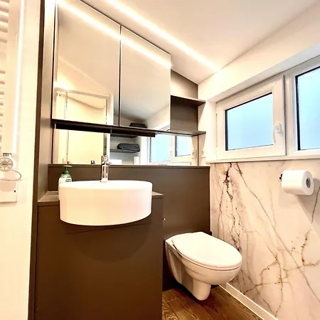 Skylight By Interhome Prázdninový dům Imst